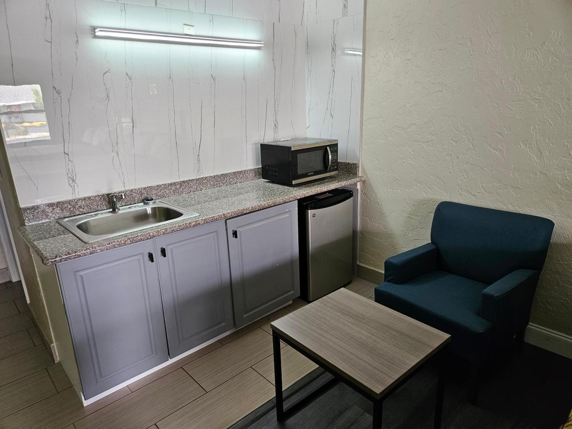 Deluxe Inn - Sarasota South Bradenton Ngoại thất bức ảnh
